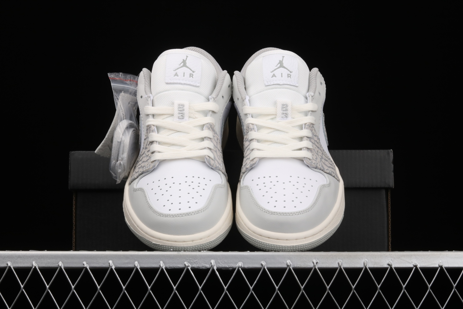 Jordan 1 Low PRM Smoke Grey Elephant DH4269-100