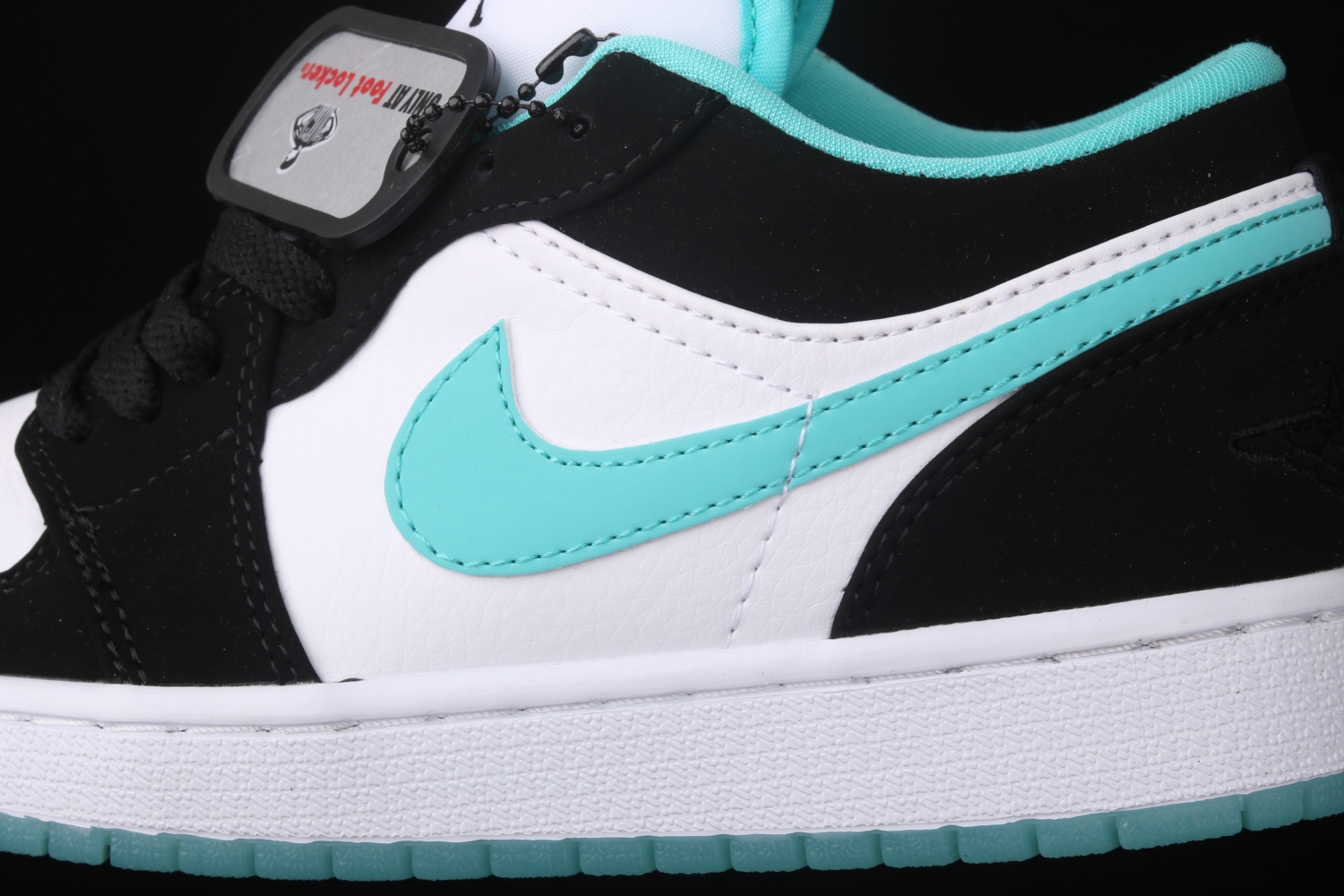 Jordan 1 Low “Island Green” CQ9828-131