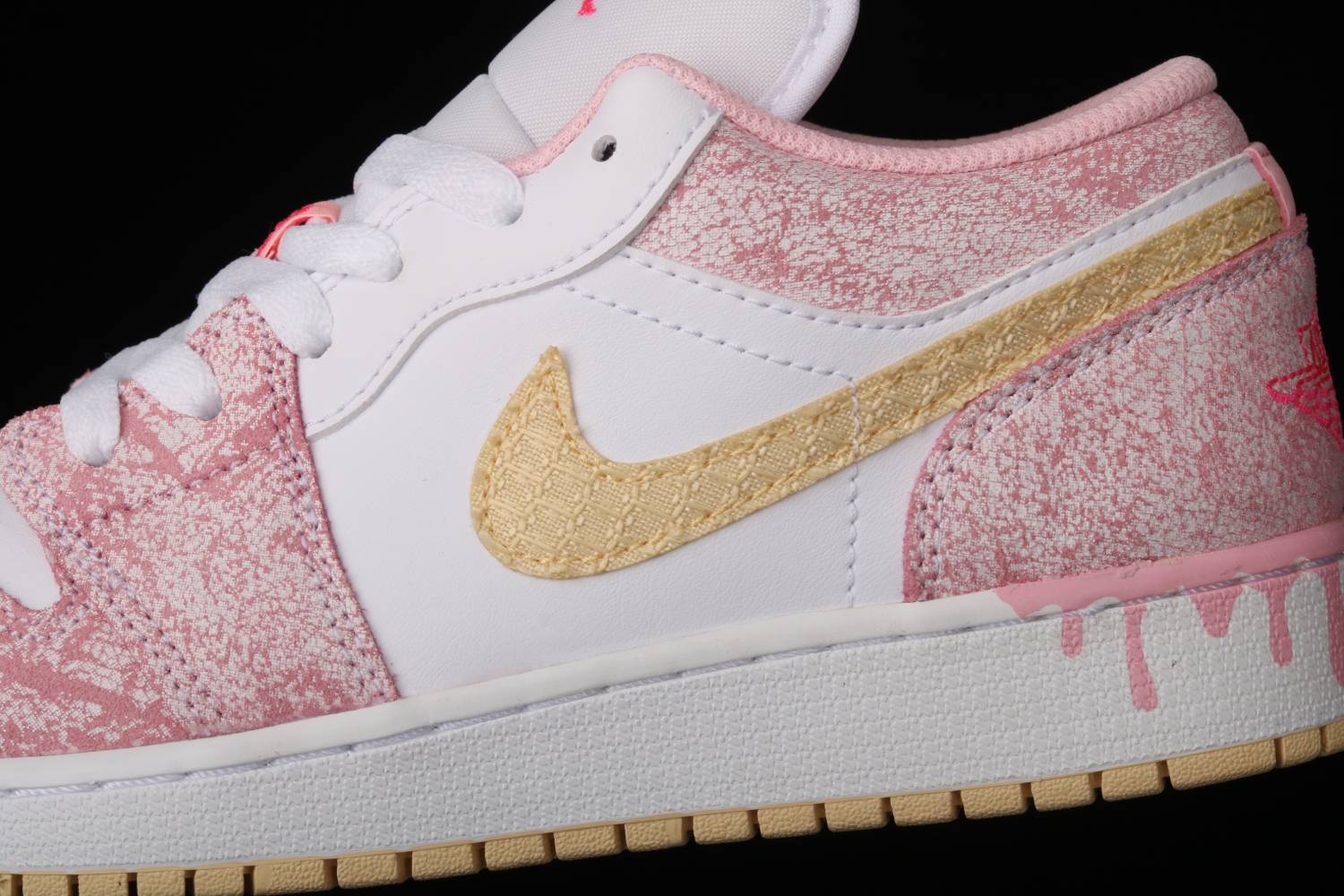 Jordan 1 Low Paint Drip (GS) CW7104-601
