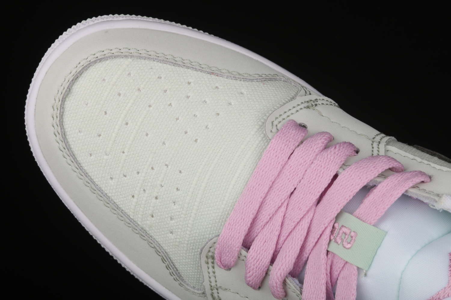 Jordan 1 Low SE Barely Green (W) CZ0776-300
