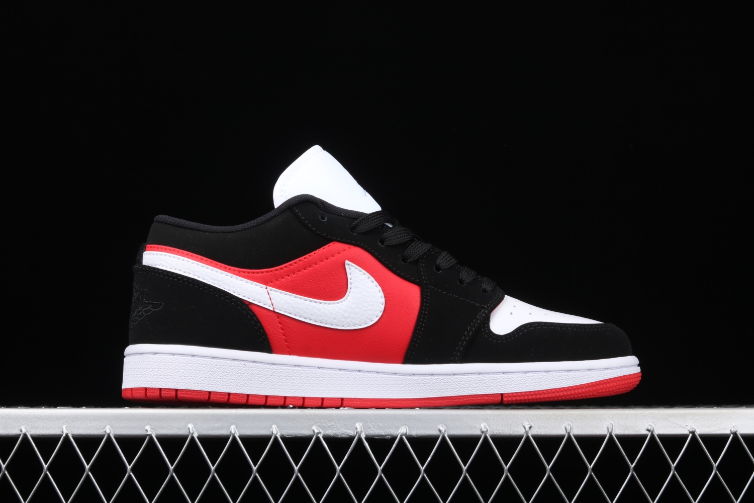 Jordan 1 Low Black White Gym Red (W) DC0774-016