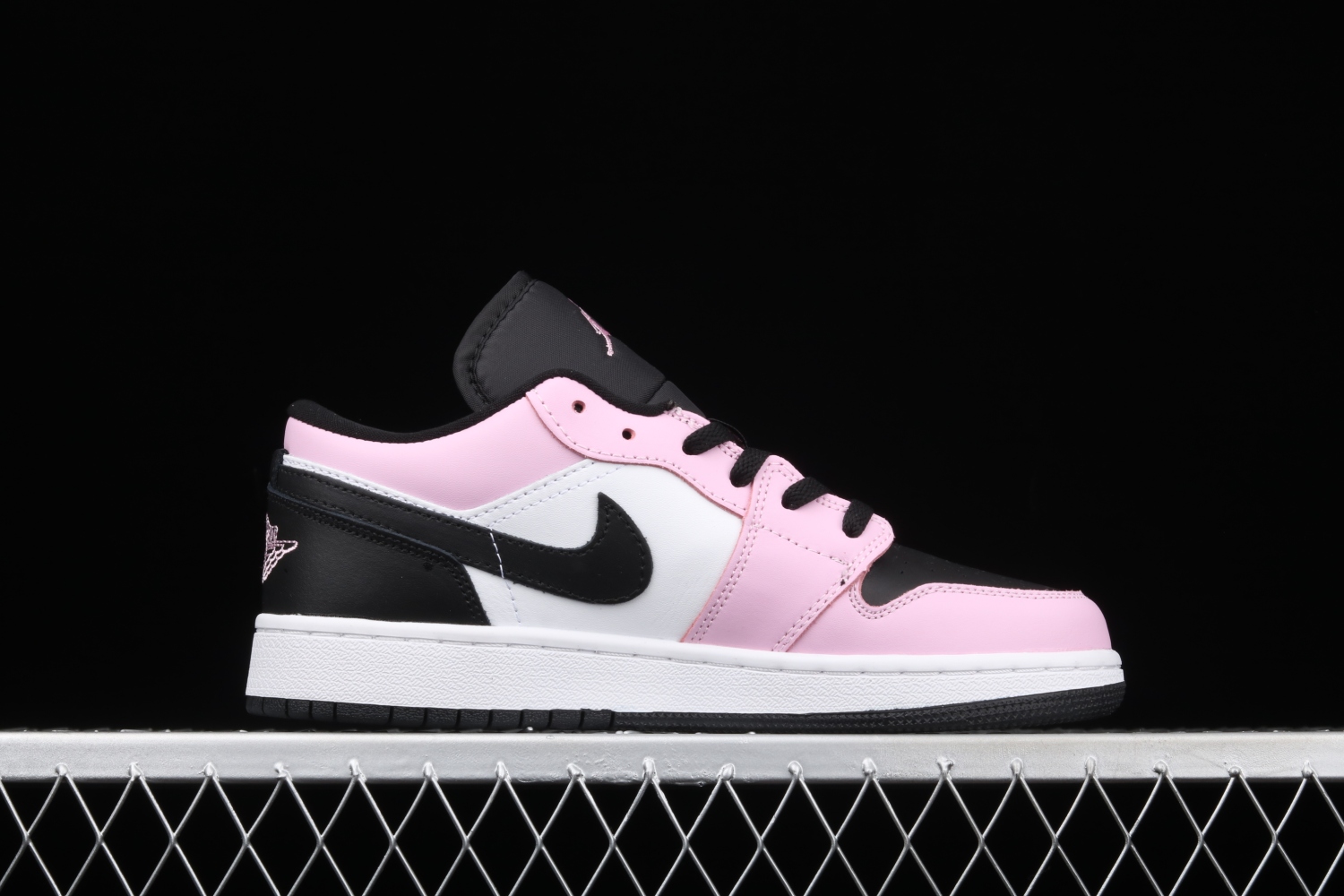 Jordan 1 Low Light Arctic Pink (GS) 554723-601