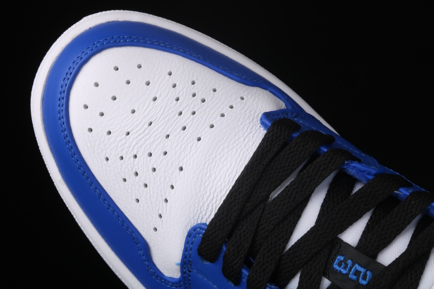 Jordan 1 Low Hyper Royal Orange Peel 553558-401
