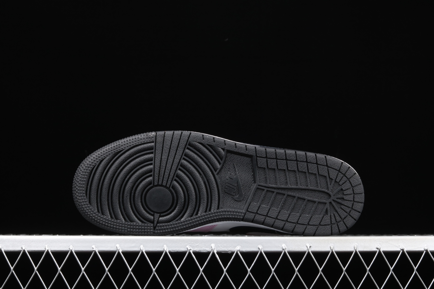 Jordan 1 Low Light Arctic Pink (GS) 554723-601