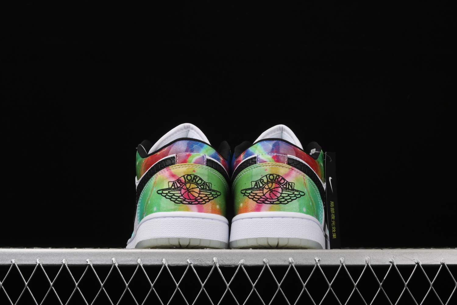 Jordan 1 Low Galaxy (W) CW7310-909