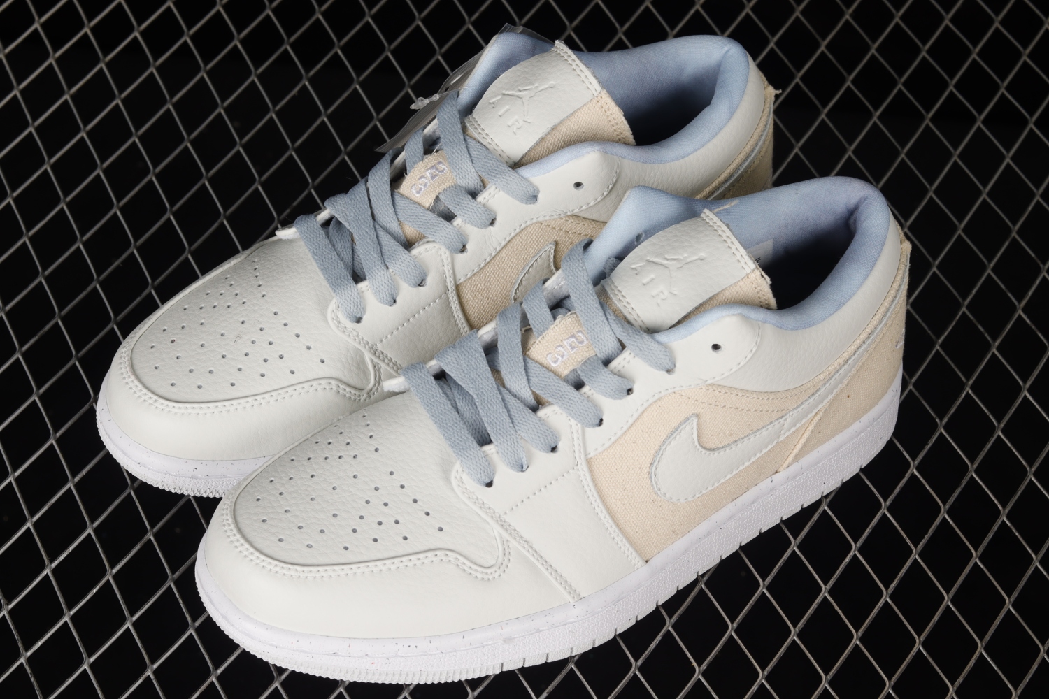 Jordan 1 Low Canvas Grey Cream (W) DQ4151-500