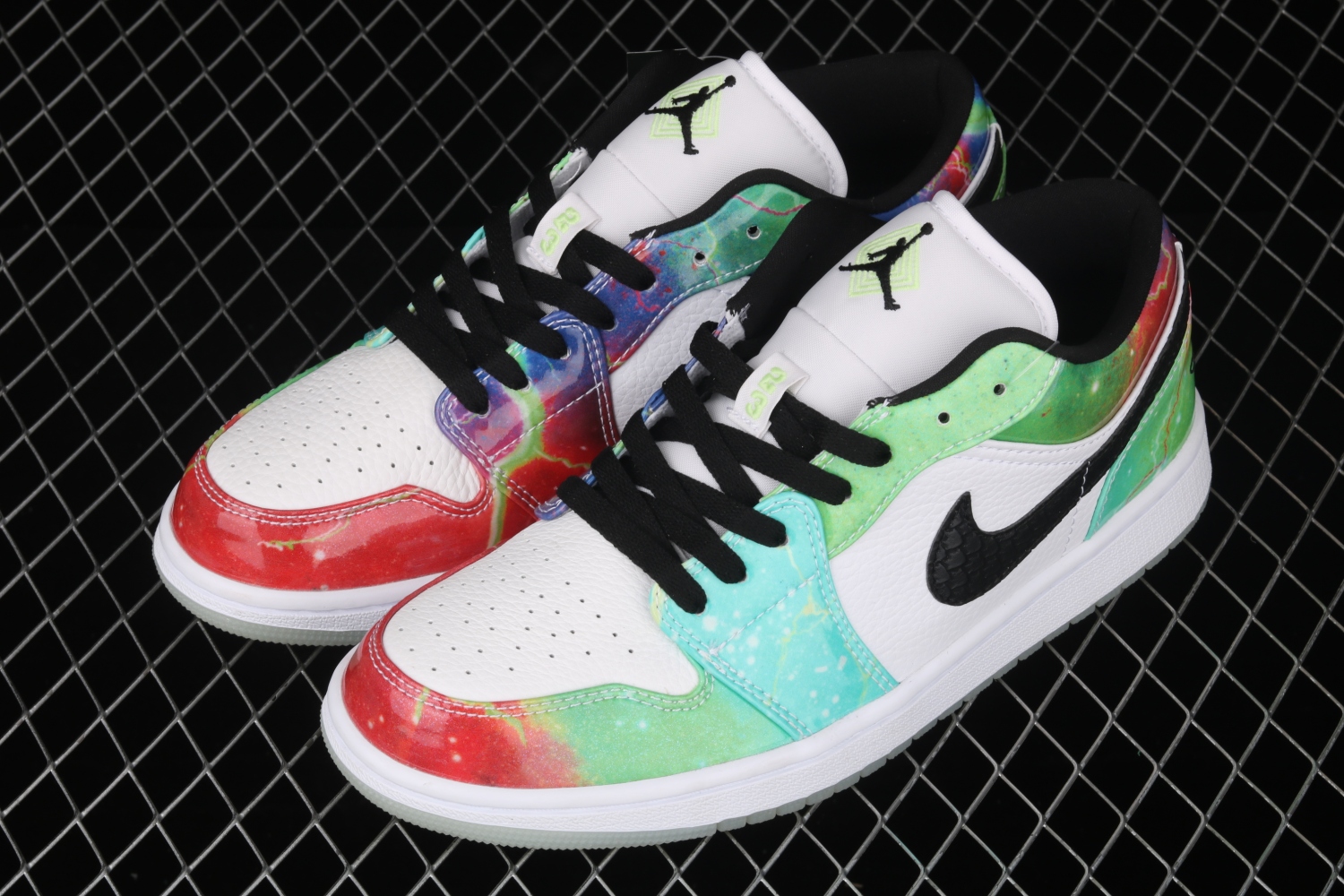 Jordan 1 Low Galaxy (W) CW7310-909
