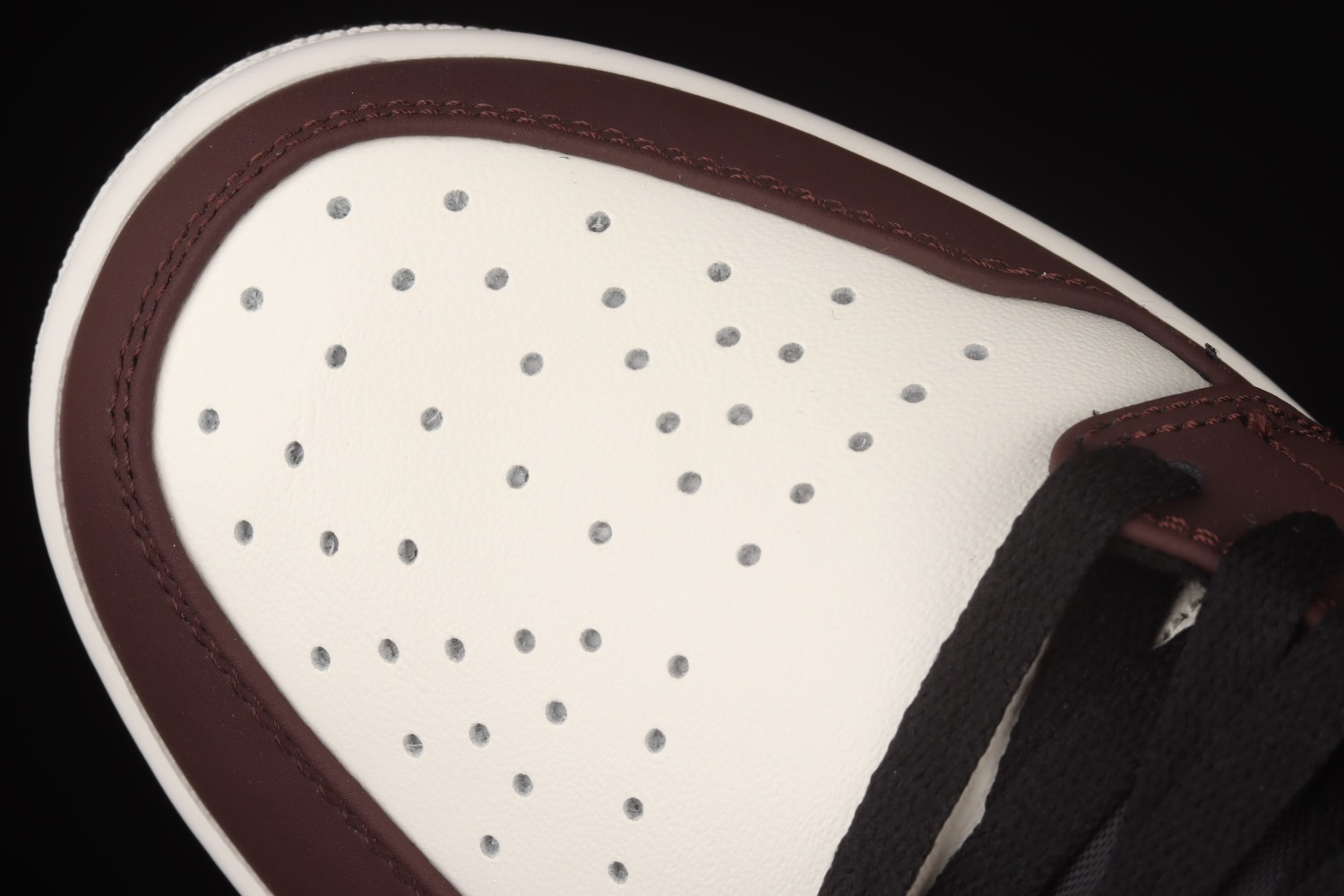 Jordan 1 Low Mocha DC6991-200