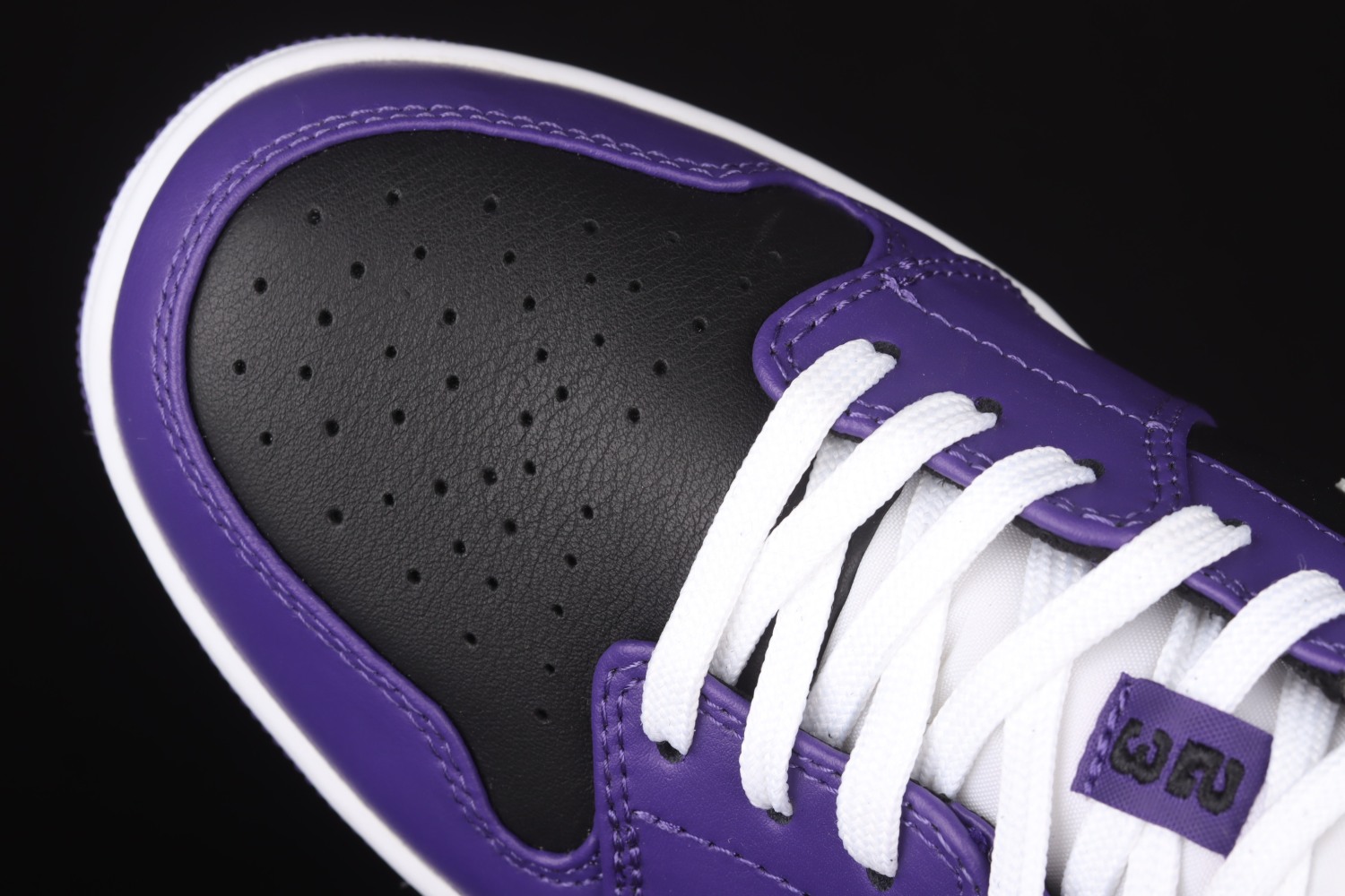 Jordan 1 Low Court Purple Black 553558-501