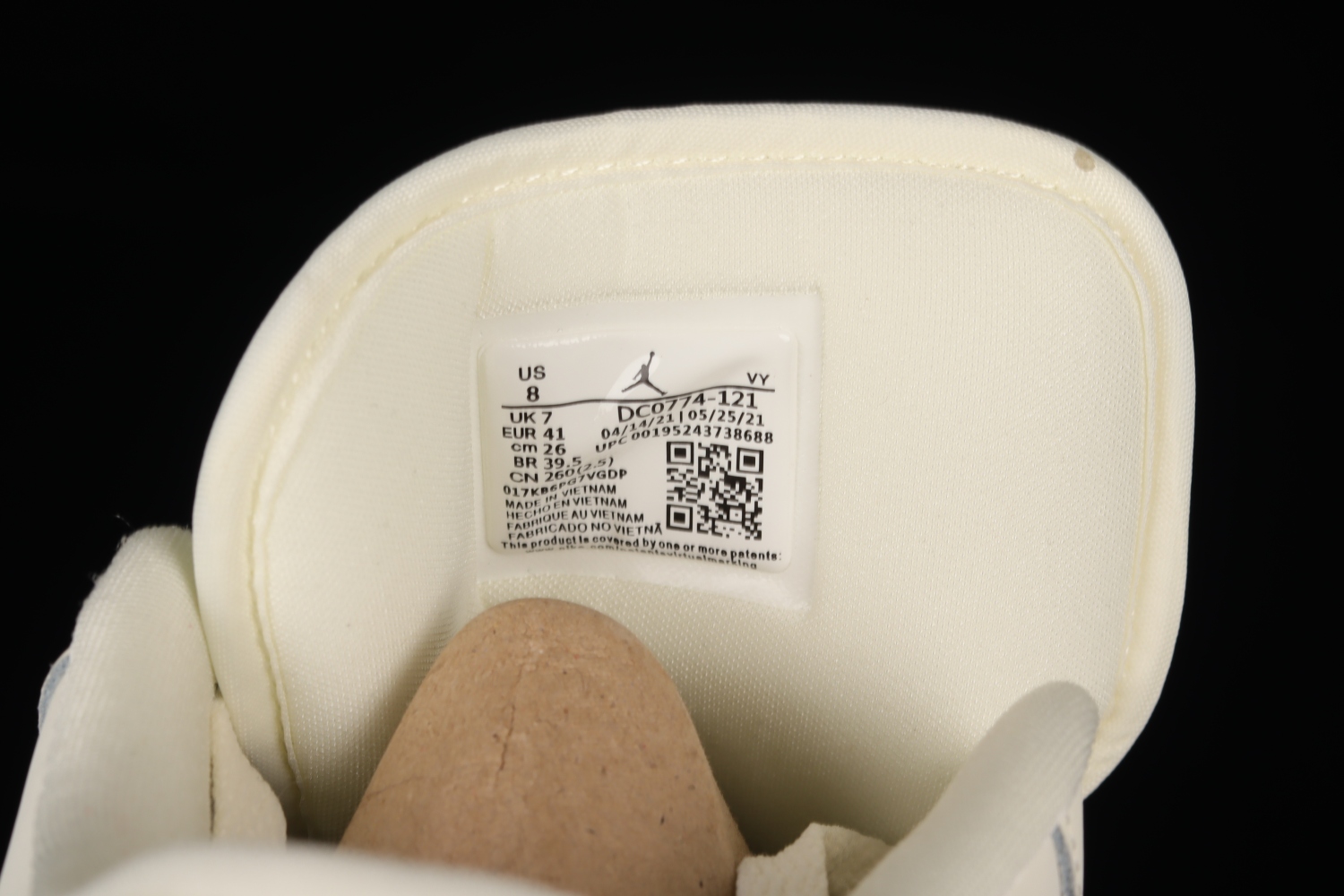 Jordan 1 Low Coconut Milk (W) DC0774-121