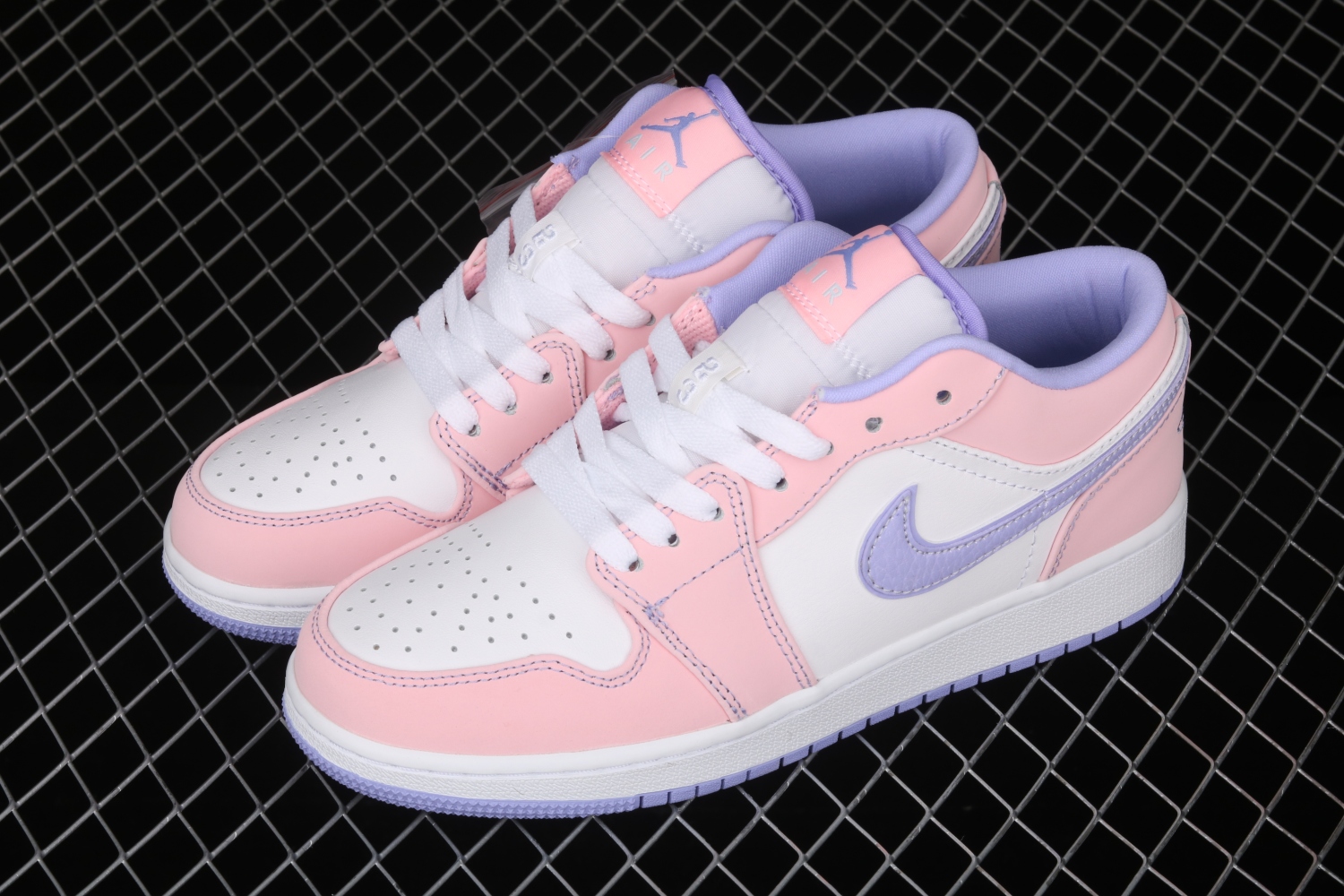 Jordan 1 Low SE Arctic Punch CK3022-600