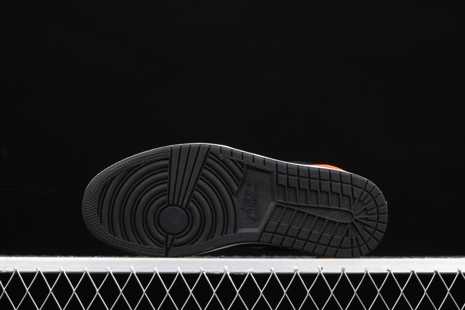 Jordan 1 Low SE Black Turf Orange CK3022-008