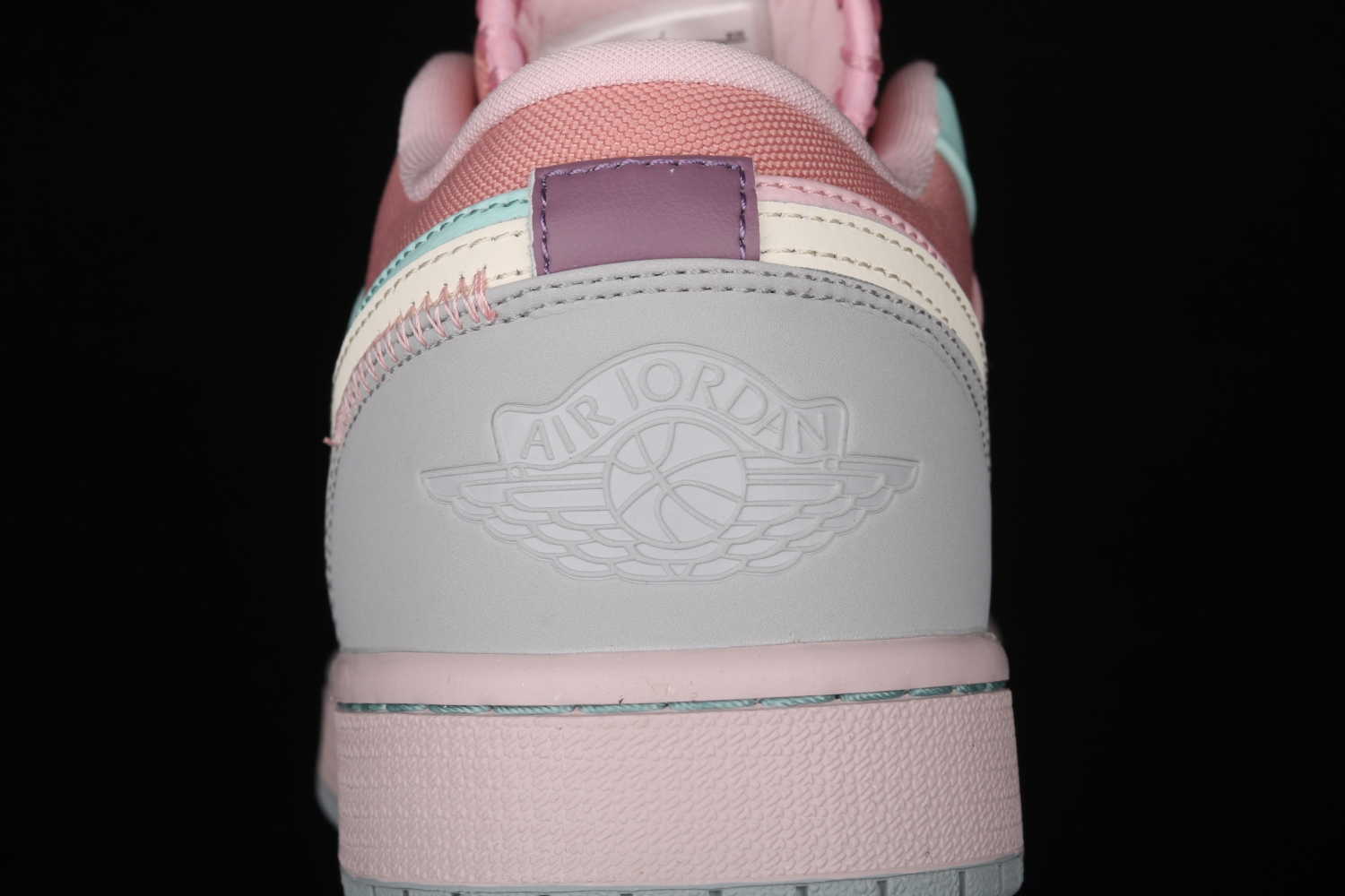 Jordan 1 Low Easter Pastel DJ5196-615