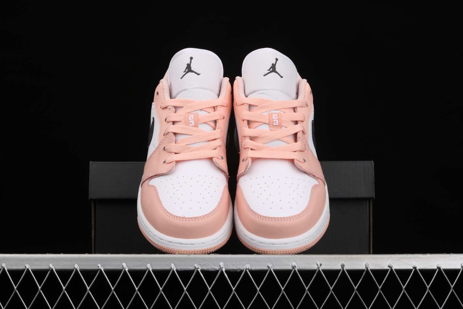 Jordan 1 Low Light Arctic Orange Pink (GS) 553560-800