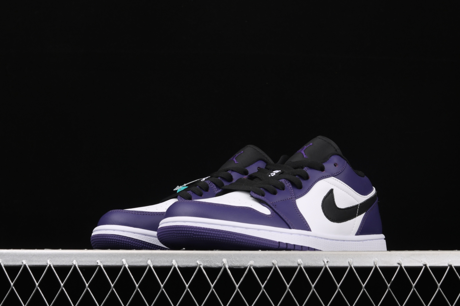 Jordan 1 Low Court Purple White 553558-500