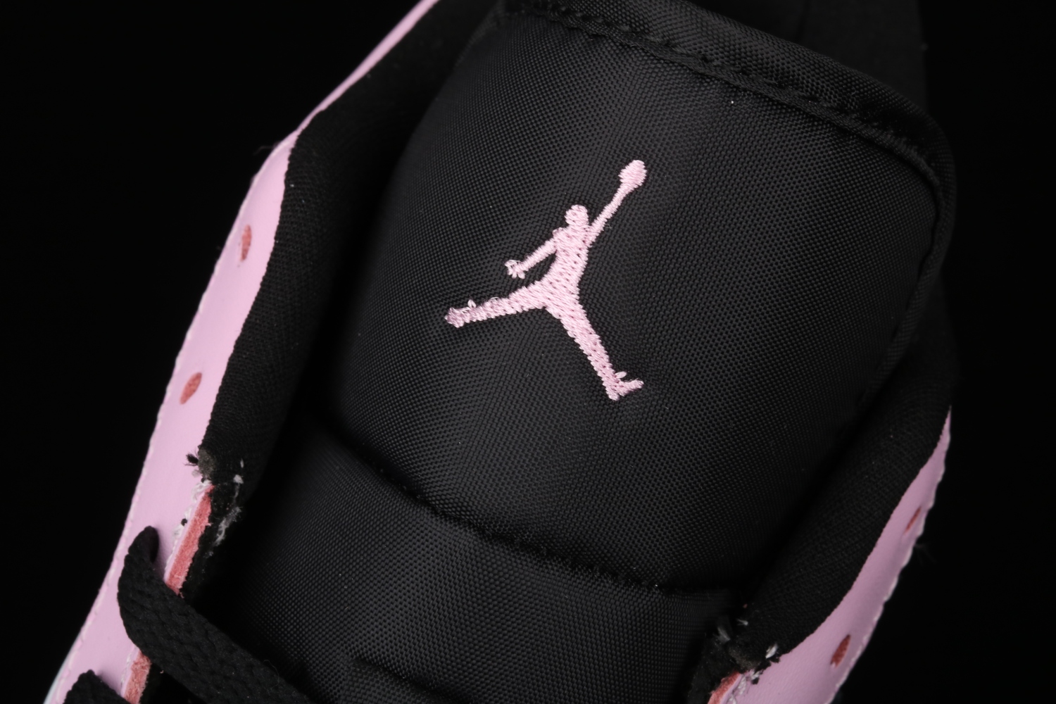 Jordan 1 Low Light Arctic Pink (GS) 554723-601