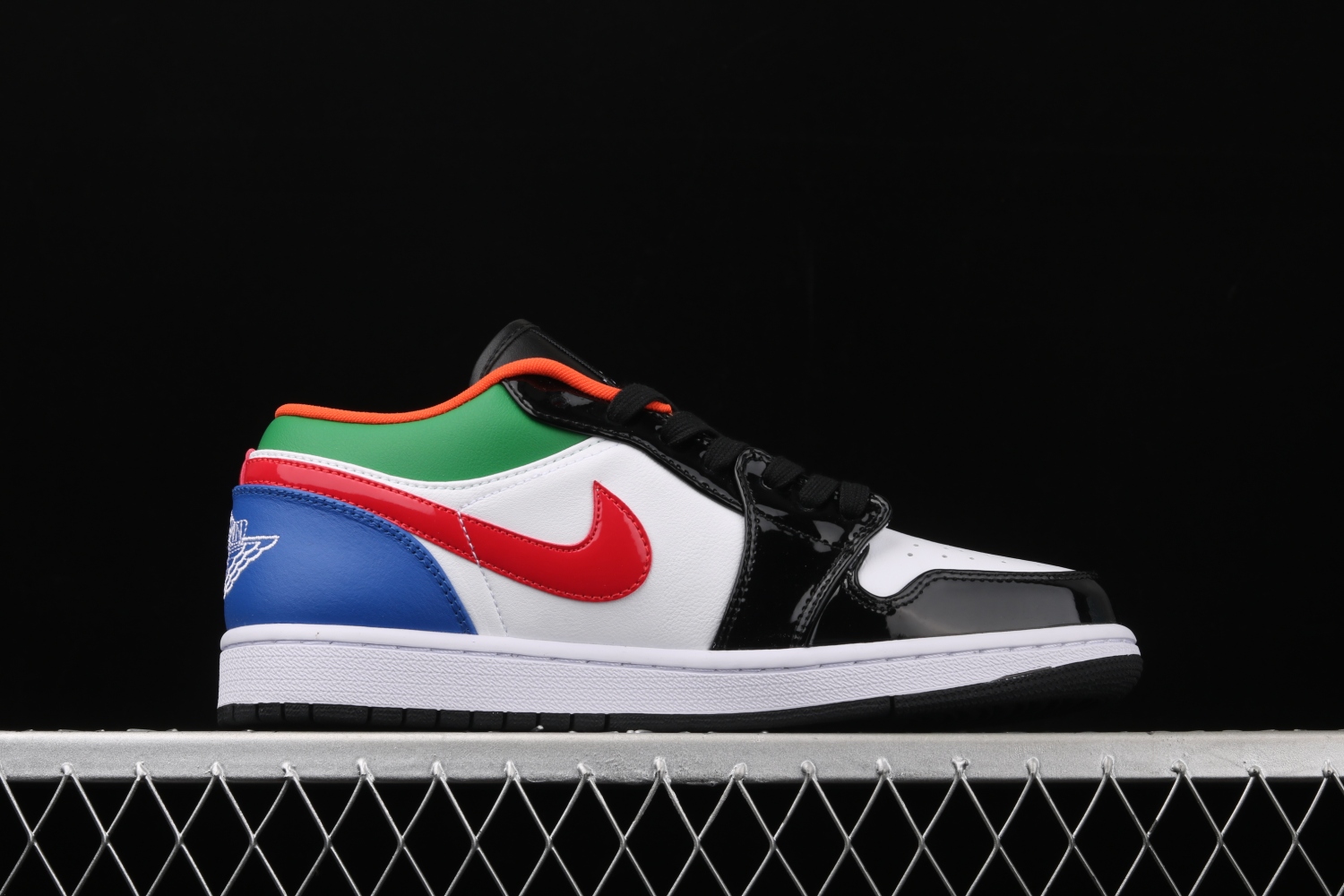 Jordan 1 Low Multi-Color Black Toe (W) CZ4776-101