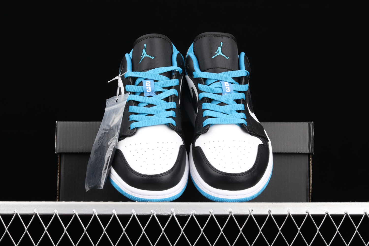 Jordan 1 Low Laser Blue CK3022-004