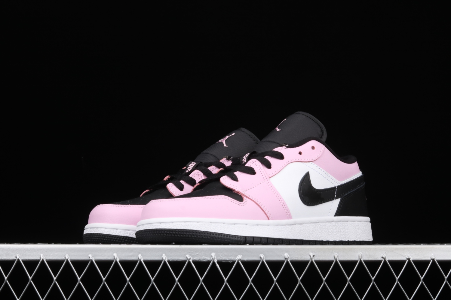 Jordan 1 Low Light Arctic Pink (GS) 554723-601