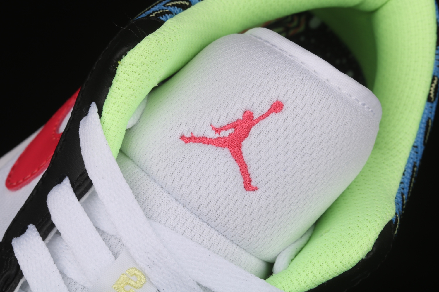 Jordan 1 Low Children