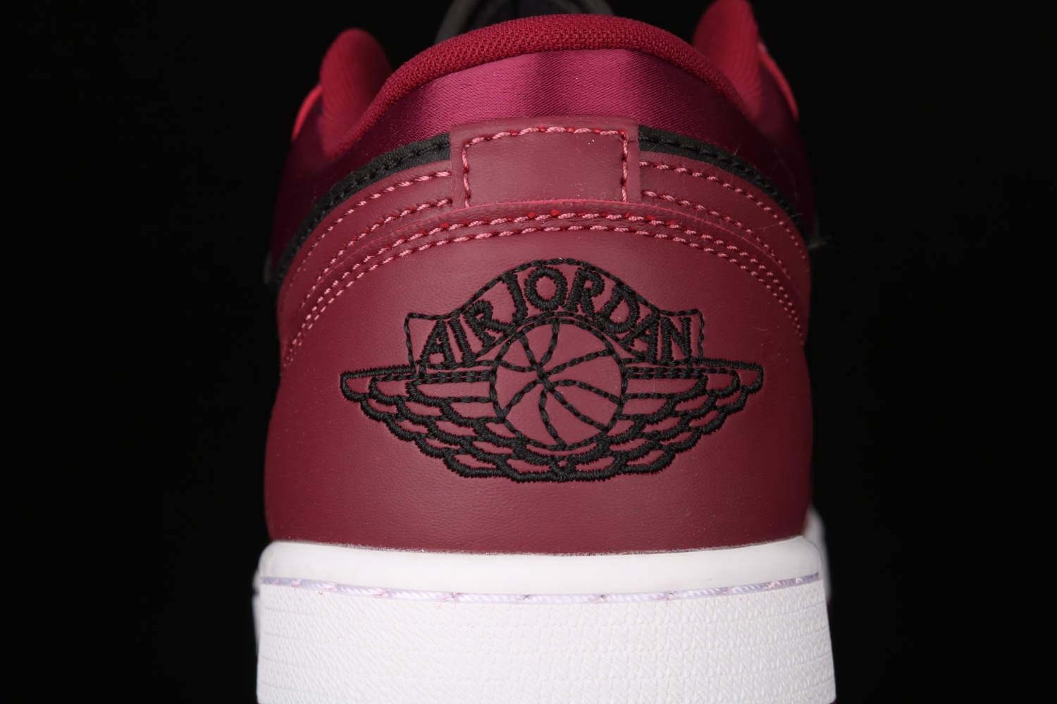 Jordan 1 Low Dark Beetroot Black (W) DB6491-600