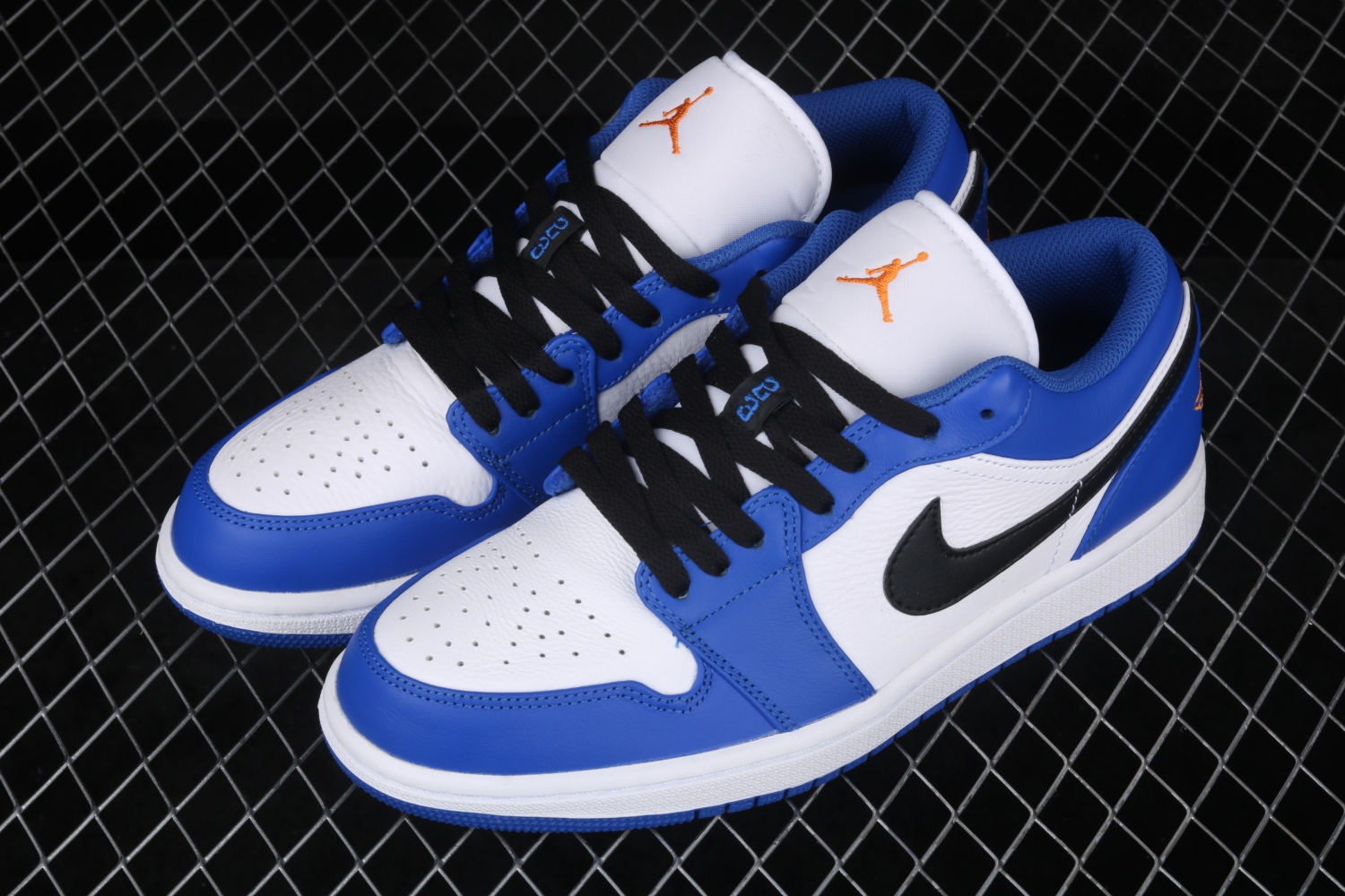 Jordan 1 Low Hyper Royal Orange Peel 553558-401