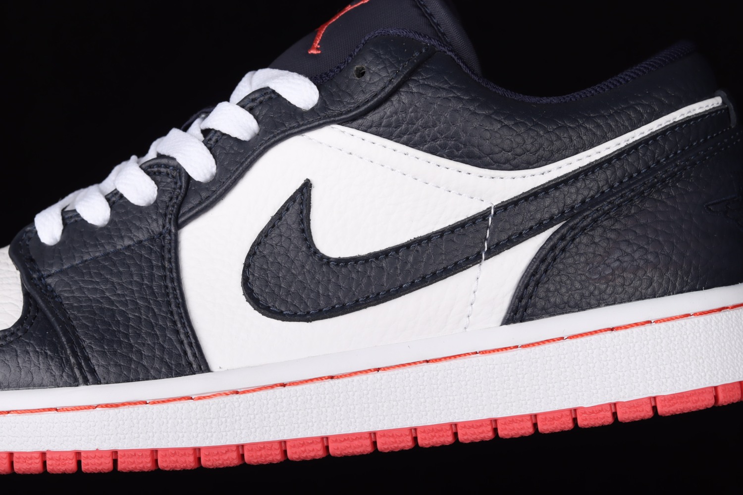 Jordan 1 Low Obsidian Ember Glow 553558-481