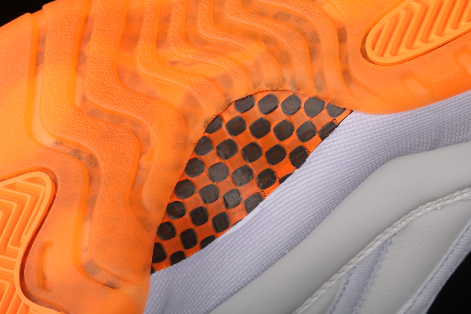 Jordan 11 Retro Low Bright Citrus (W) AH7860-139