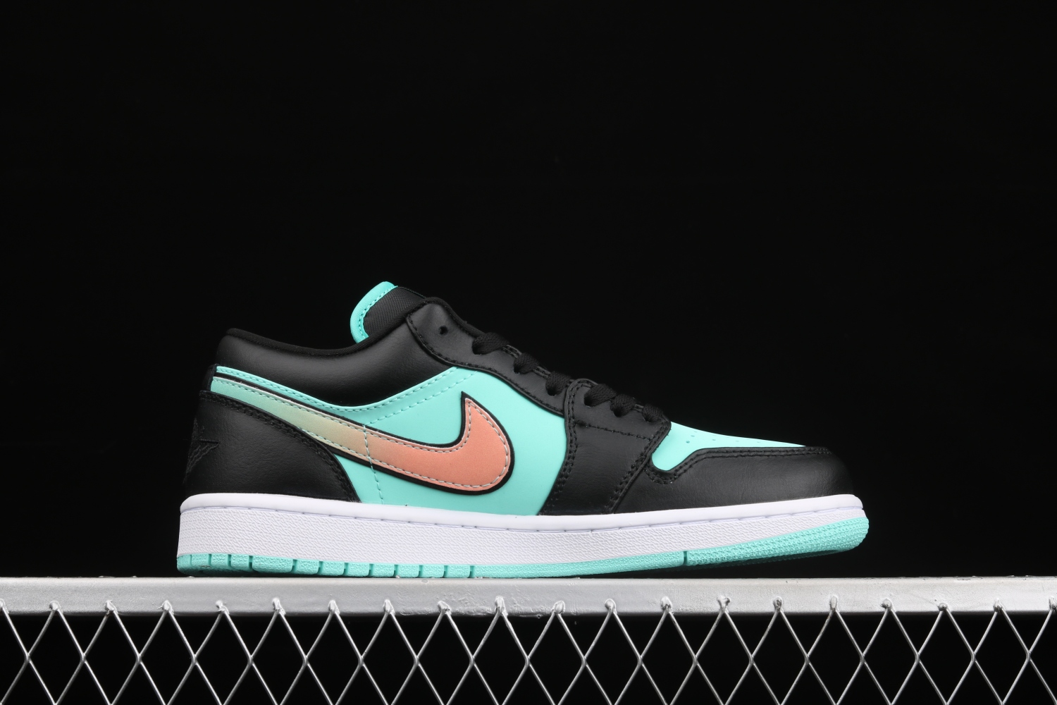 Jordan 1 Low SE Tropical Twist CK3022-301