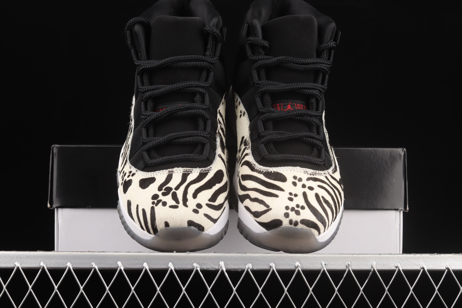 Jordan 11 Retro Animal Instinct (W) AR0715-010