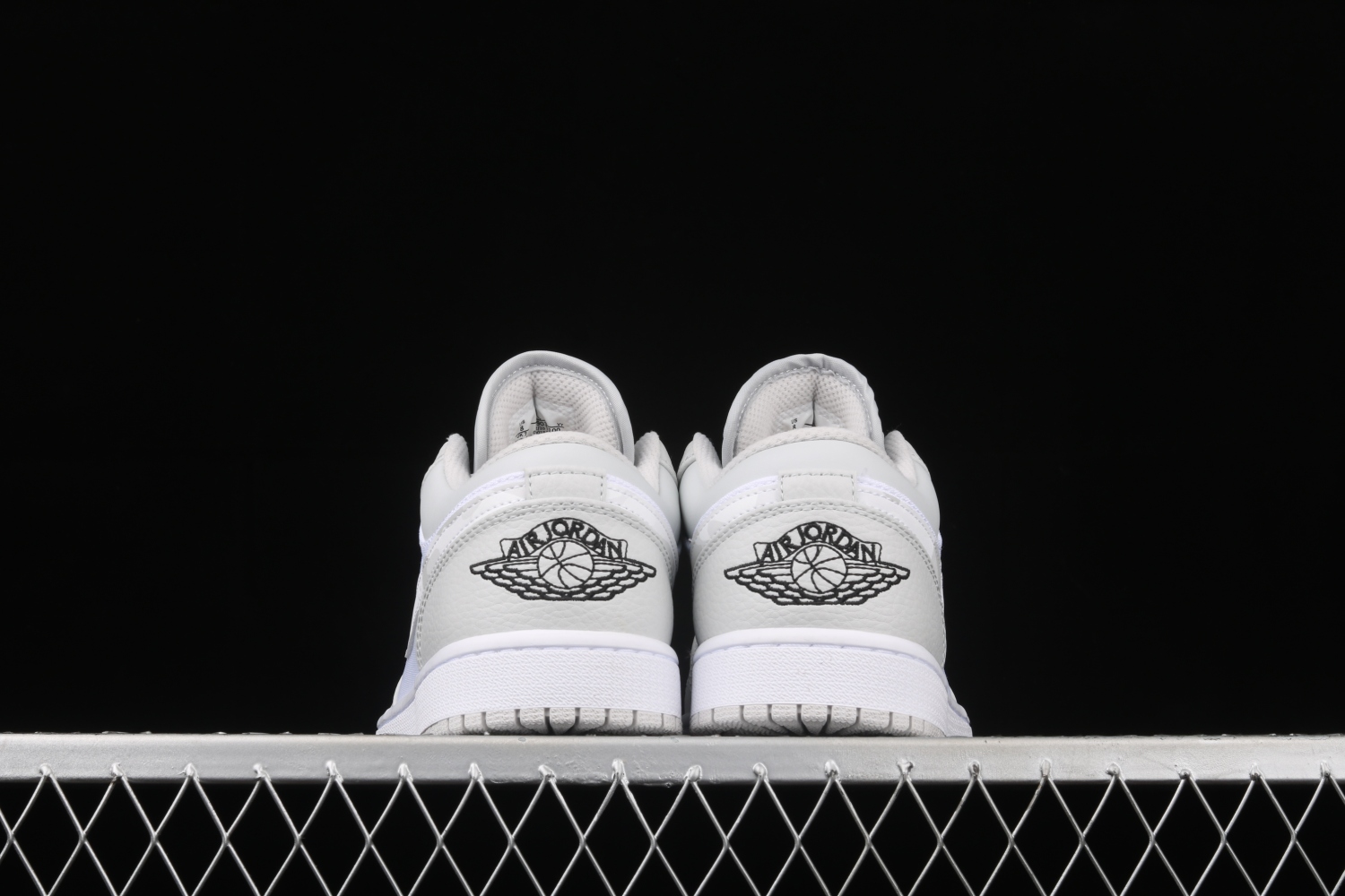 Jordan 1 Low White Camo DC9036-100