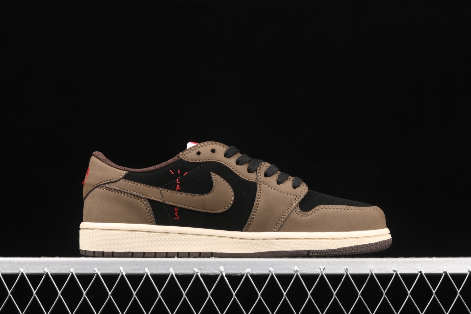 Jordan 1 Retro Low OG SP Travis Scott CQ4277-001