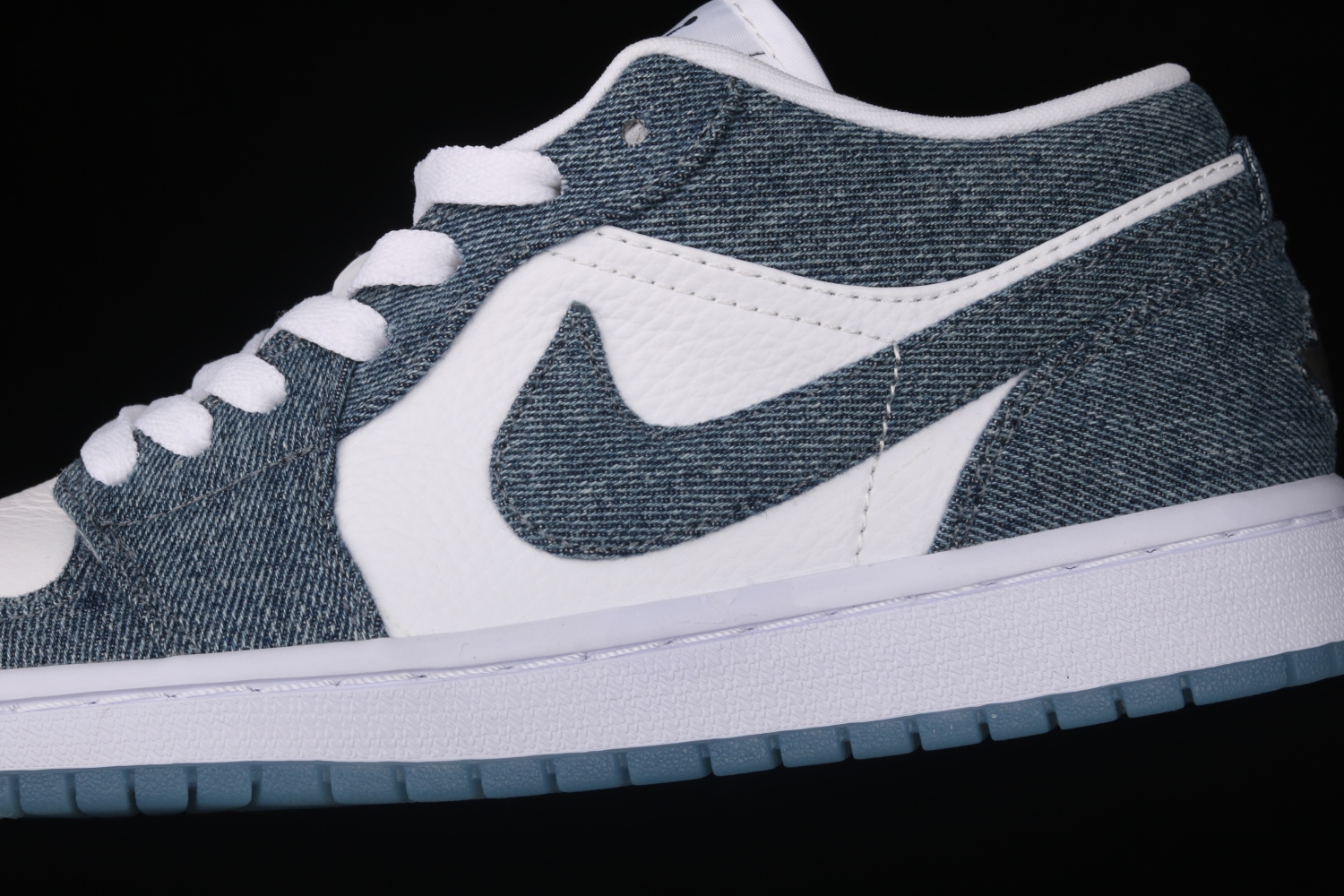 Jordan 1 Retro Low Canvas White Denim (W) 315921-141