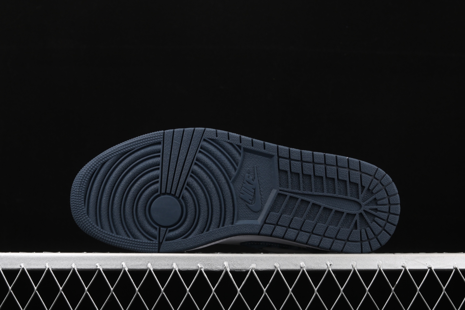 Jordan 1 Low Washed Denim  CZ8455-100