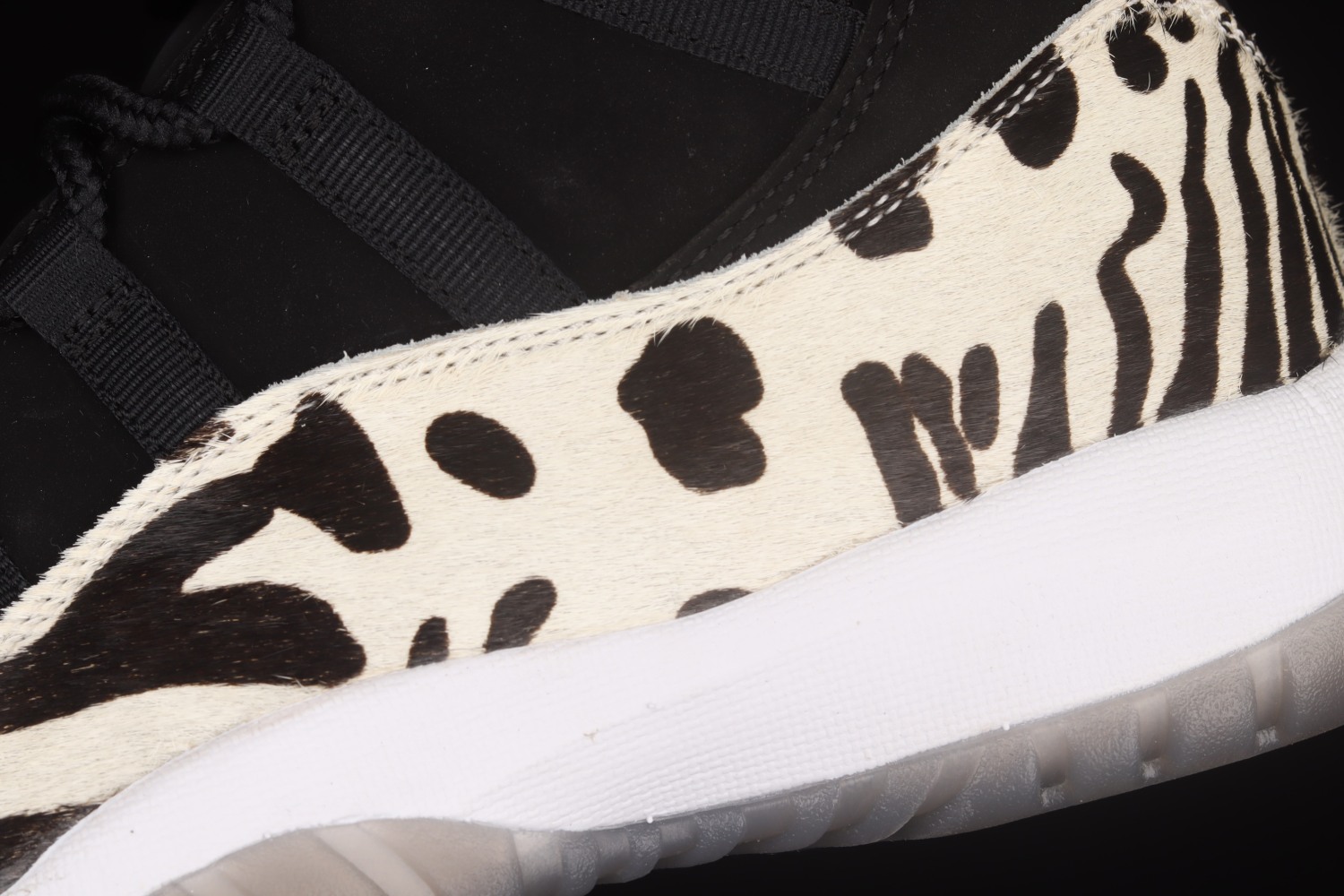 Jordan 11 Retro Animal Instinct (W) AR0715-010
