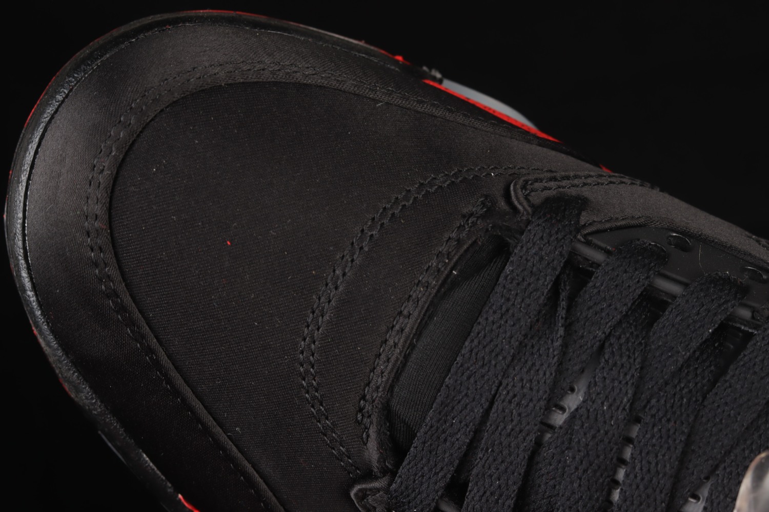 Jordan 5 Retro Satin Bred 136027-006