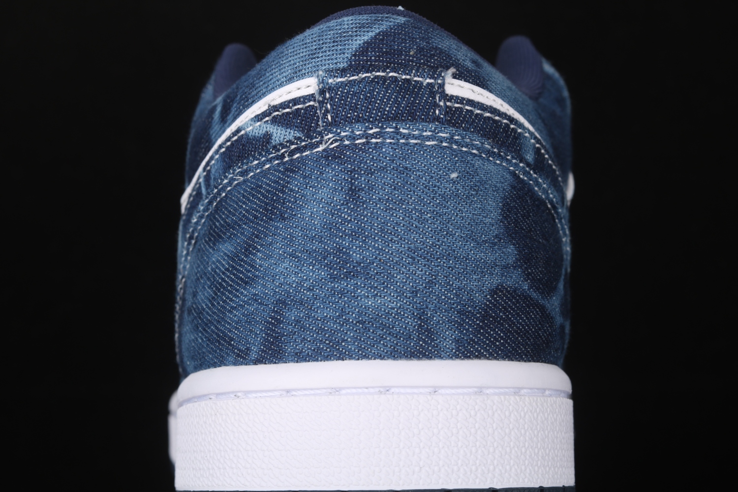 Jordan 1 Low Washed Denim  CZ8455-100