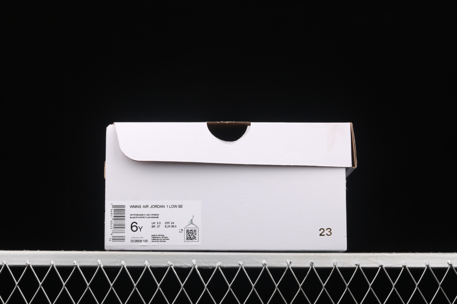 Jordan 1 Low SE White Sesame (W) DC9509-100