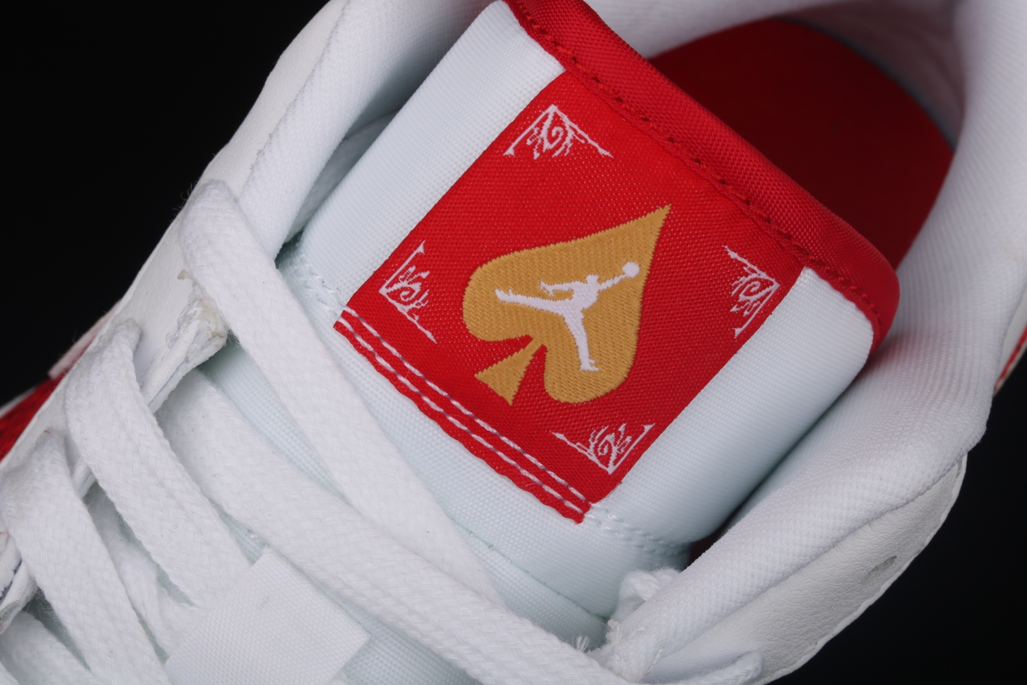 Jordan 1 Low Spades DJ5185-100