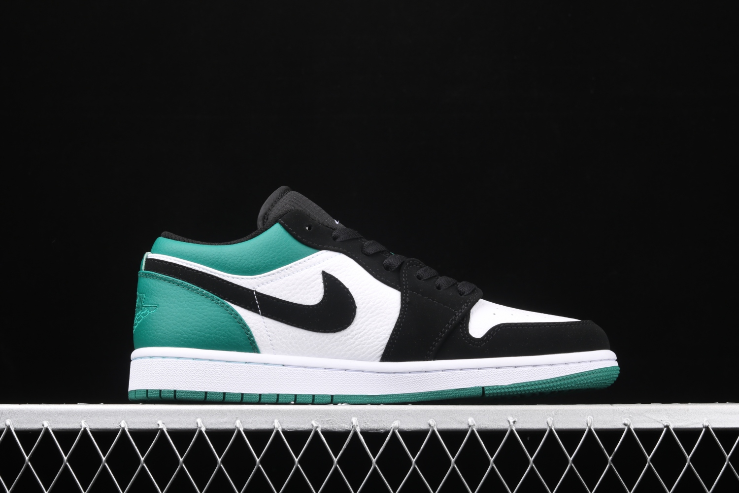 Jordan 1 Low White Black Mystic Green 553558-113