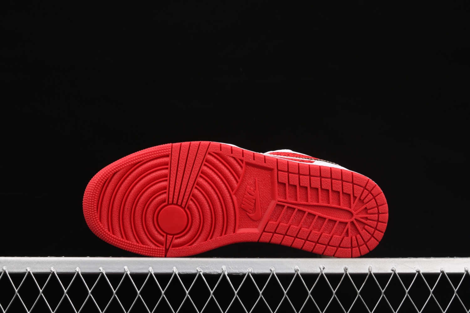 Jordan 1 Low Spades DJ5185-100