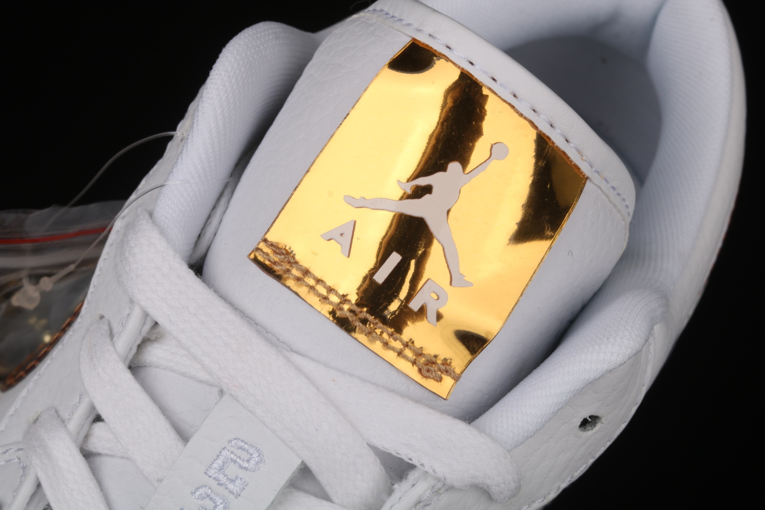 Jordan 1 Low White Metallic Gold (W) CZ4776-100