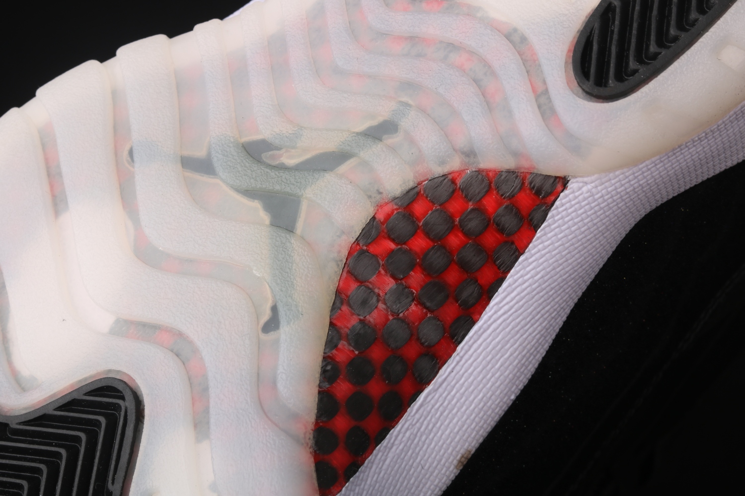 Jordan 11 Retro 72-10 378037-002