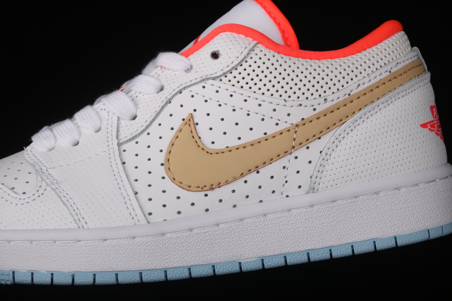 Jordan 1 Low SE White Sesame (W) DC9509-100