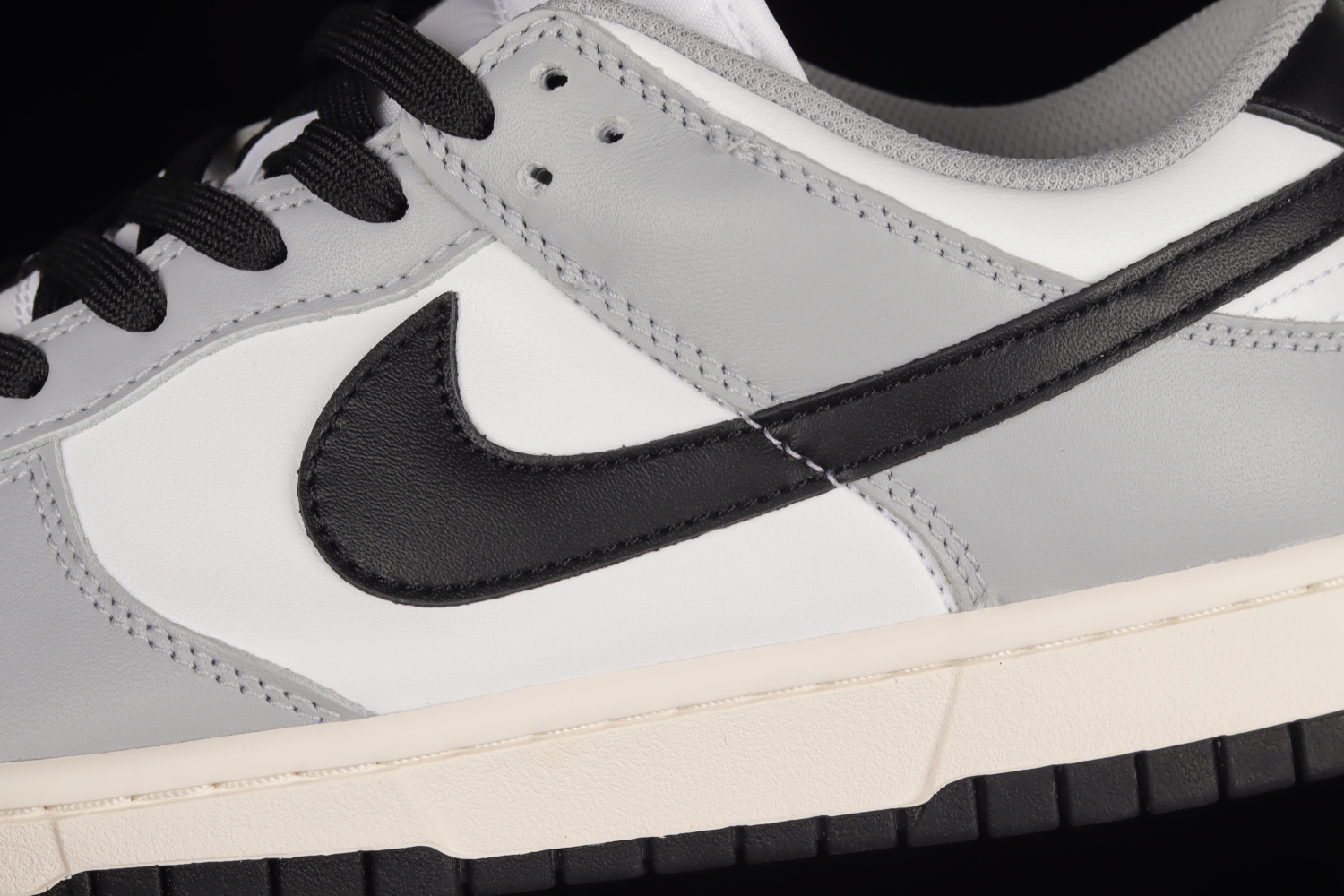 Nike Dunk Low Light Smoke Grey (W) DD1503-117