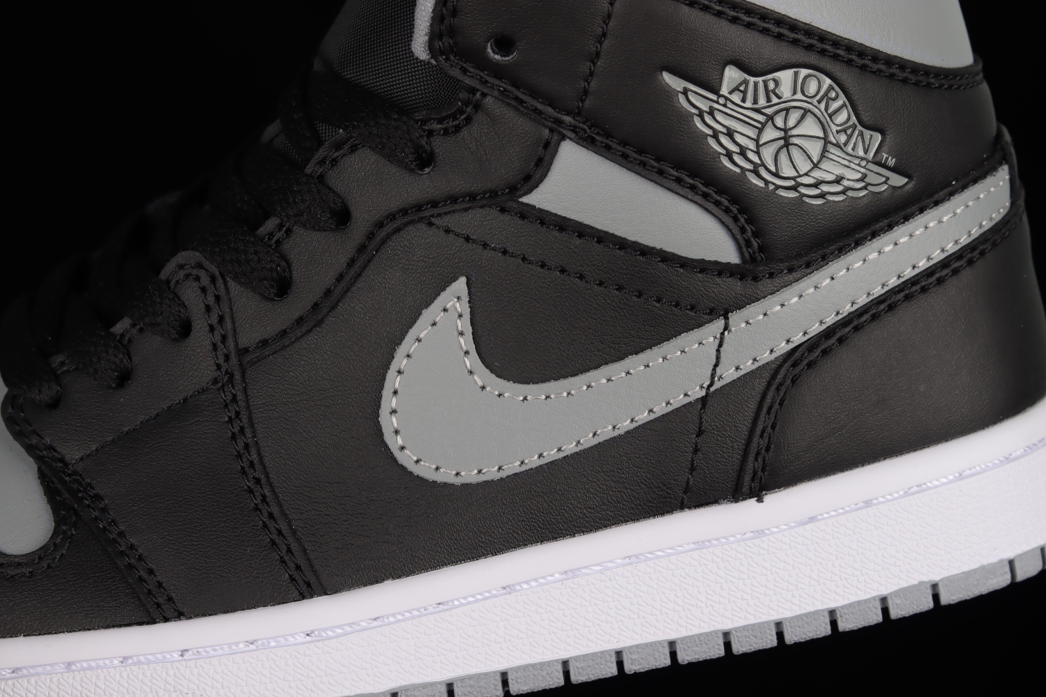 Jordan 1 Mid Shadow (W) BQ6472-007