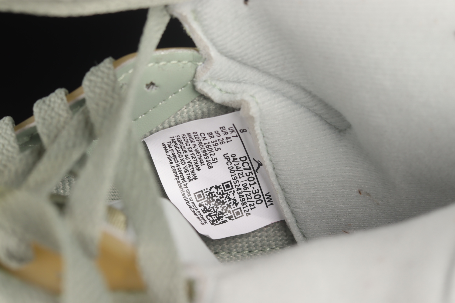Jordan 5 Retro Jade Horizon DC7501-300