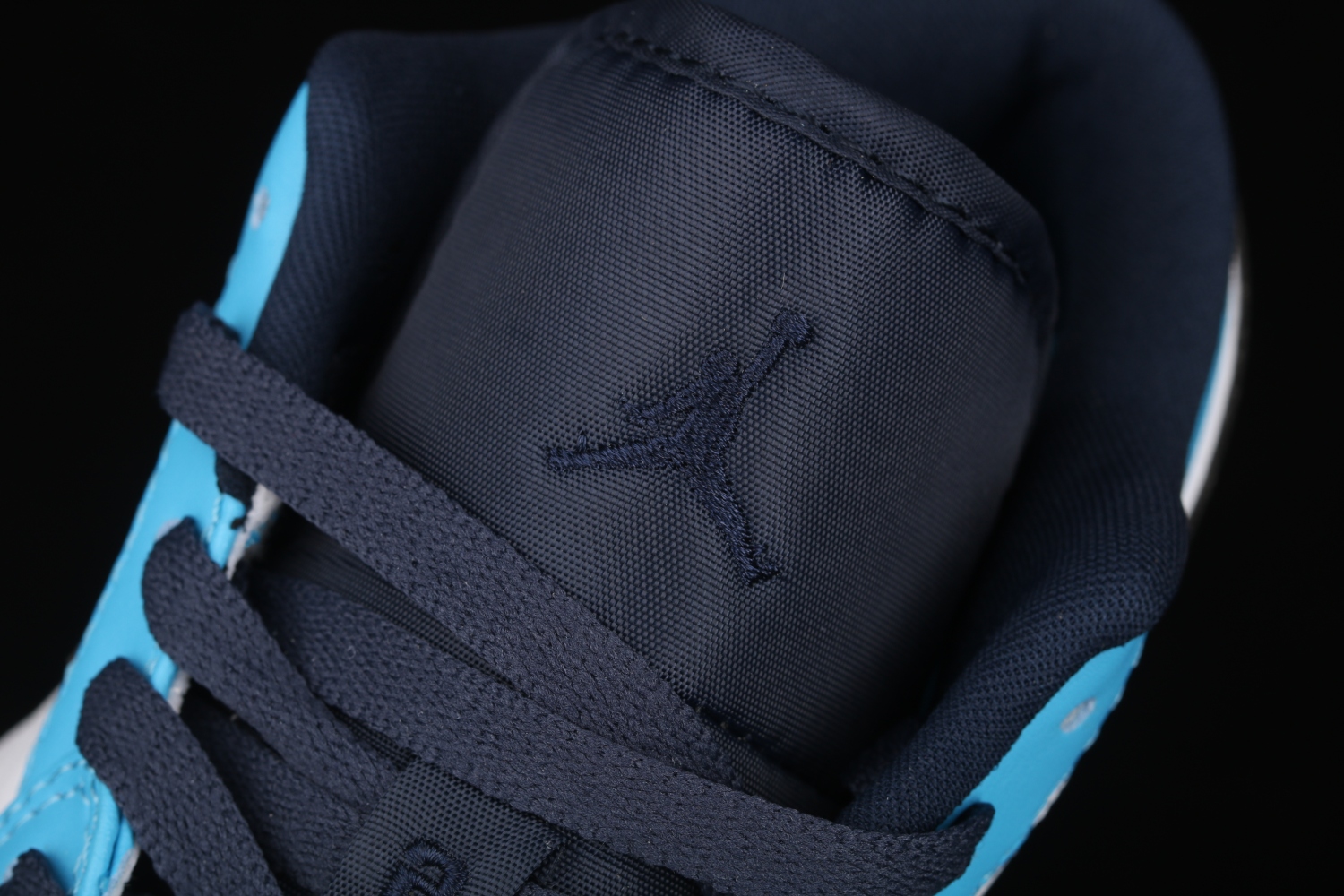 Jordan 1 Low UNC (2021) 553558-144