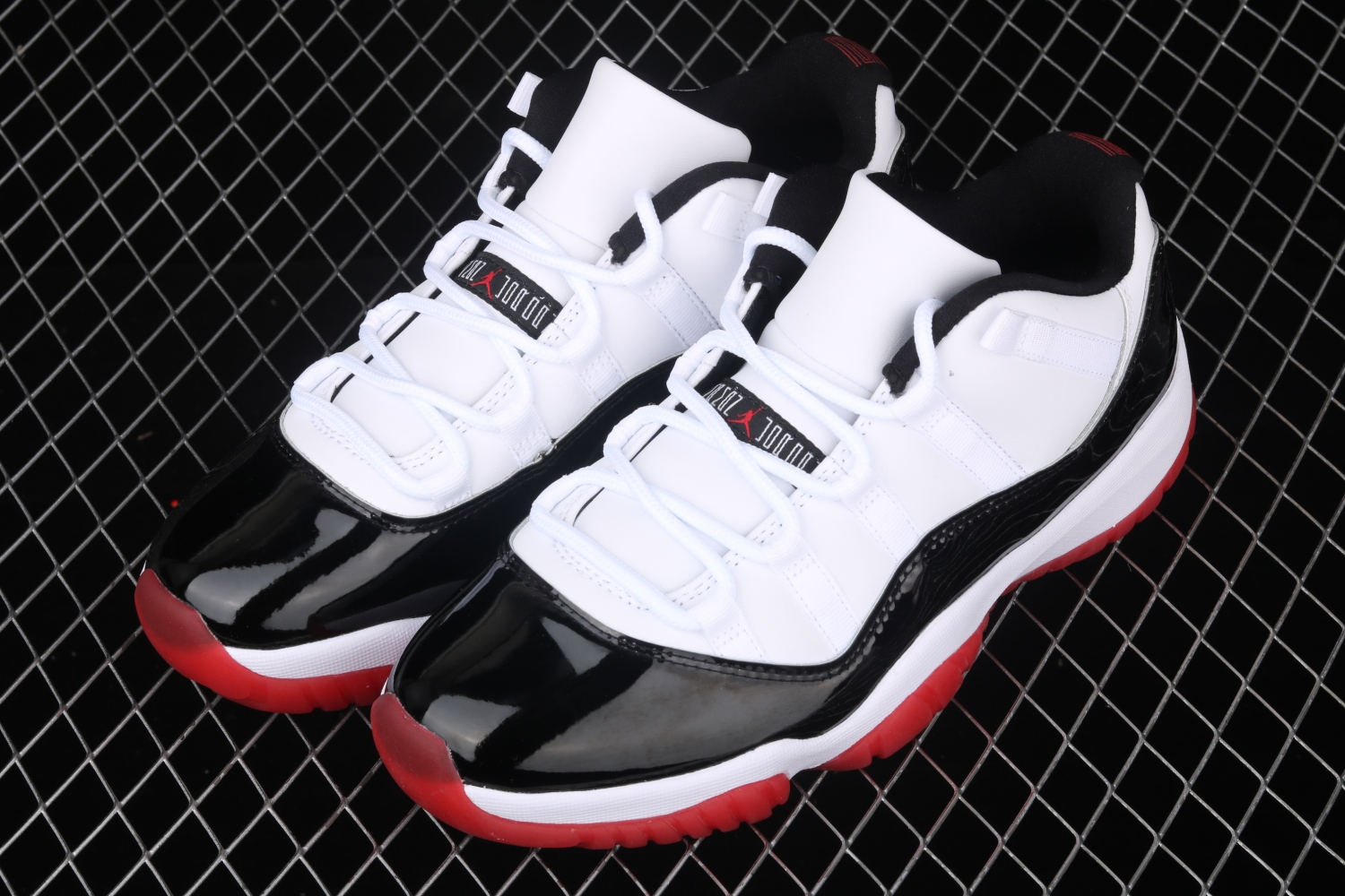 Jordan 11 Retro Low Concord Bred  AV2187-160
