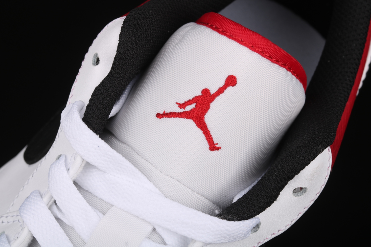 Jordan 1 Low White University Red Black 553558-118